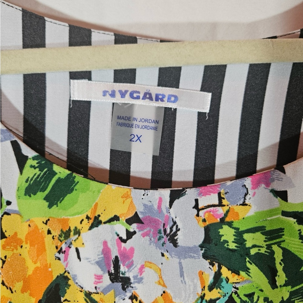 Peter Nygard Black & White Striped Tunic with Bright Floral Print - Picture 6 of 7